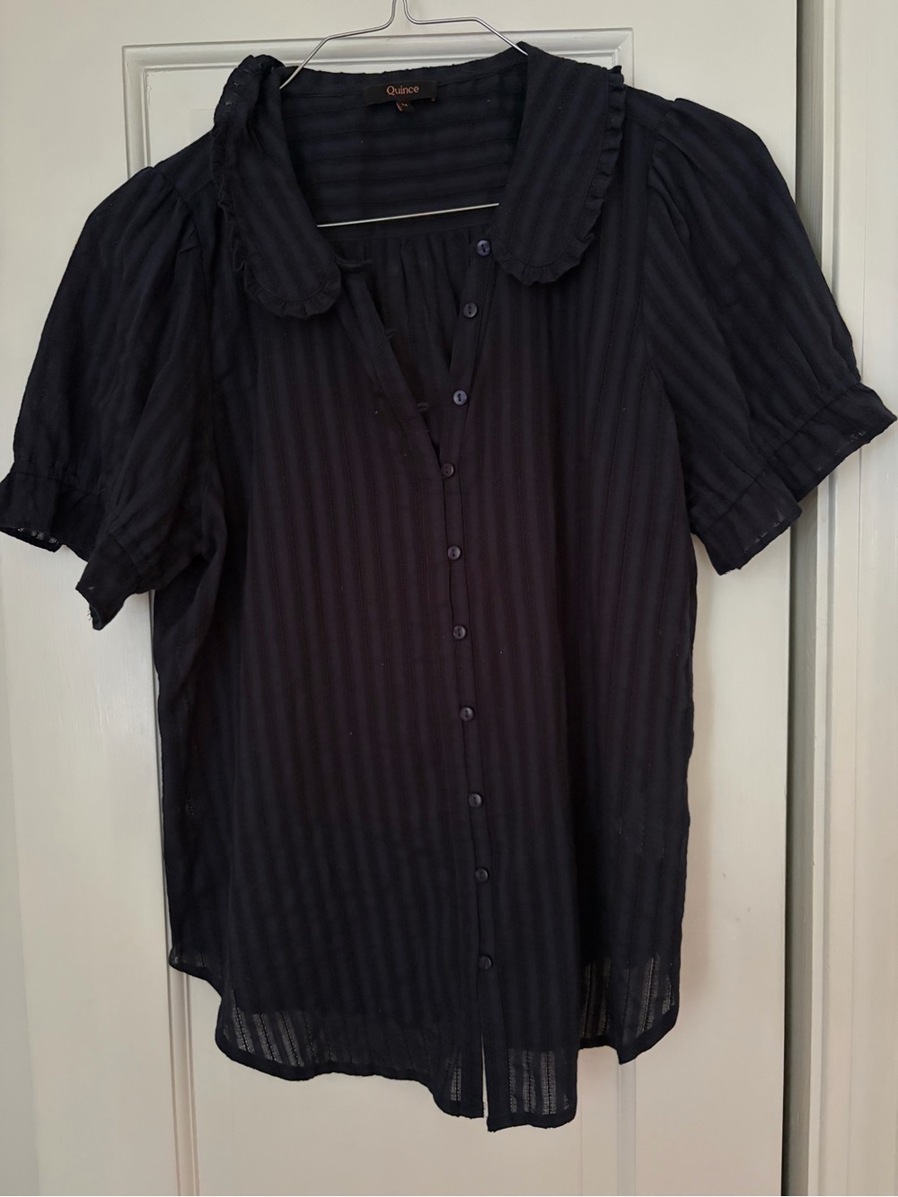 Quince Navy Embroidered Cotton Ruffle Collar Short Sleeve Blouse Size M - Picture 2 of 4